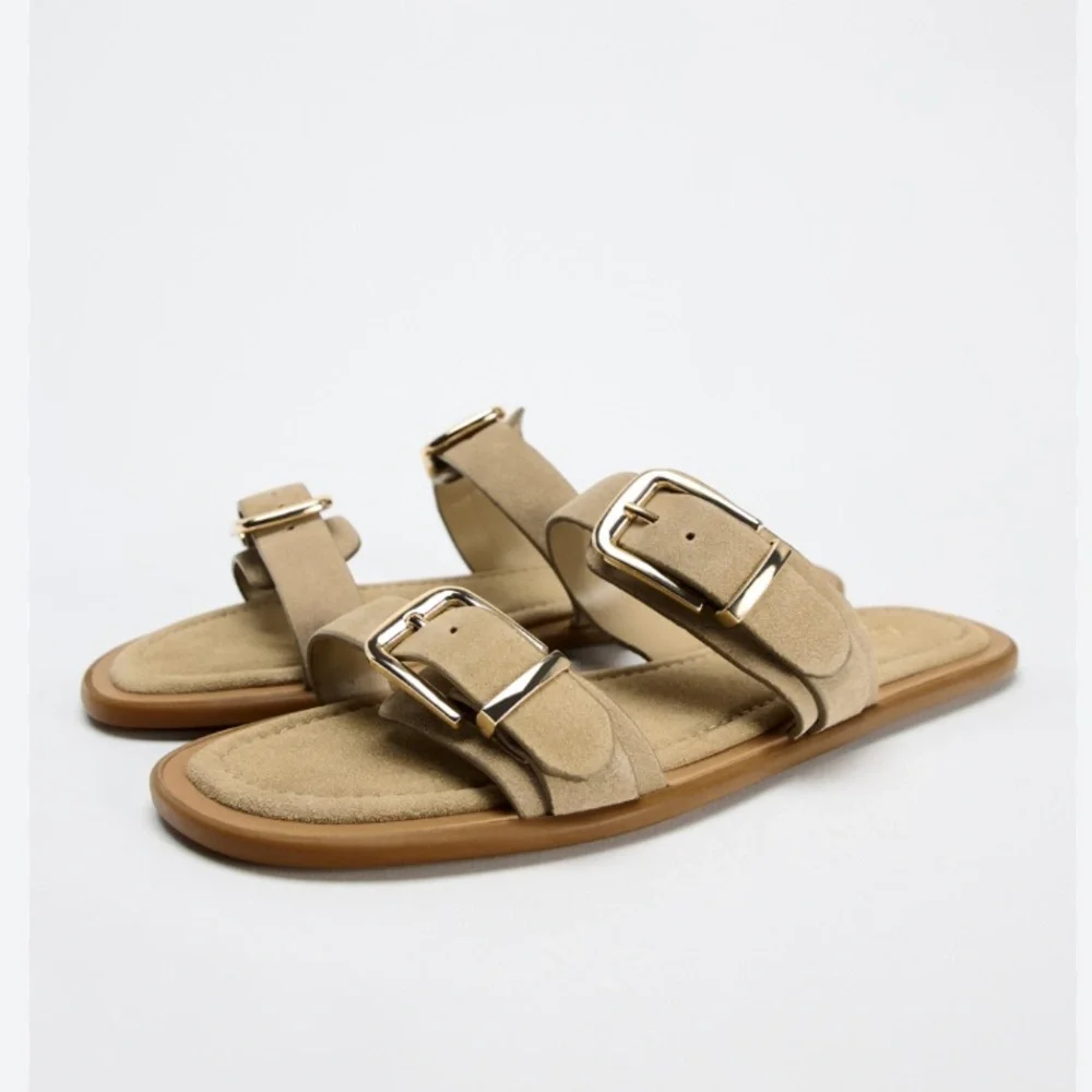 Zara Buckled Suede Sandals 2609/410 - Picture 2 of 4